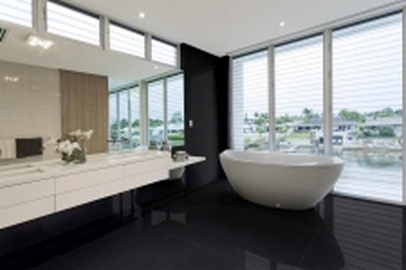 Porcelanato Nero polido retificado 84x84cm Delta